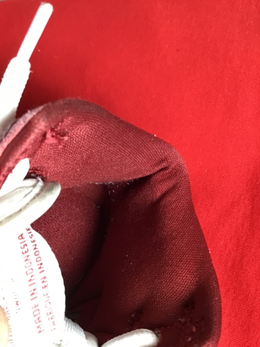 😎❤️Jordan’s 1 Retro High OG, Artisanal Team Red (GS), size 13C, good condition - Picture 5 of 7